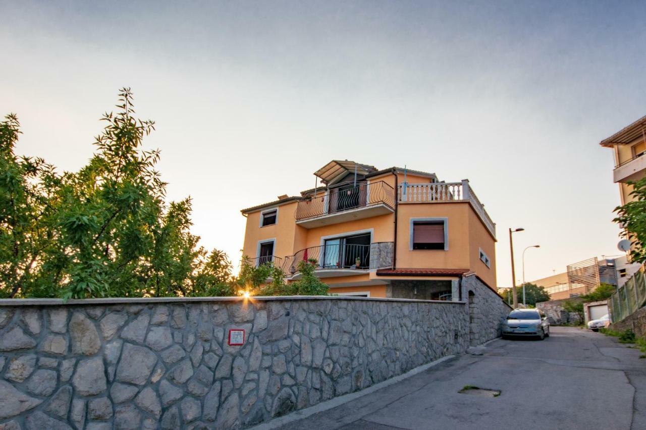 Apartment Anai Rijeka Exterior photo