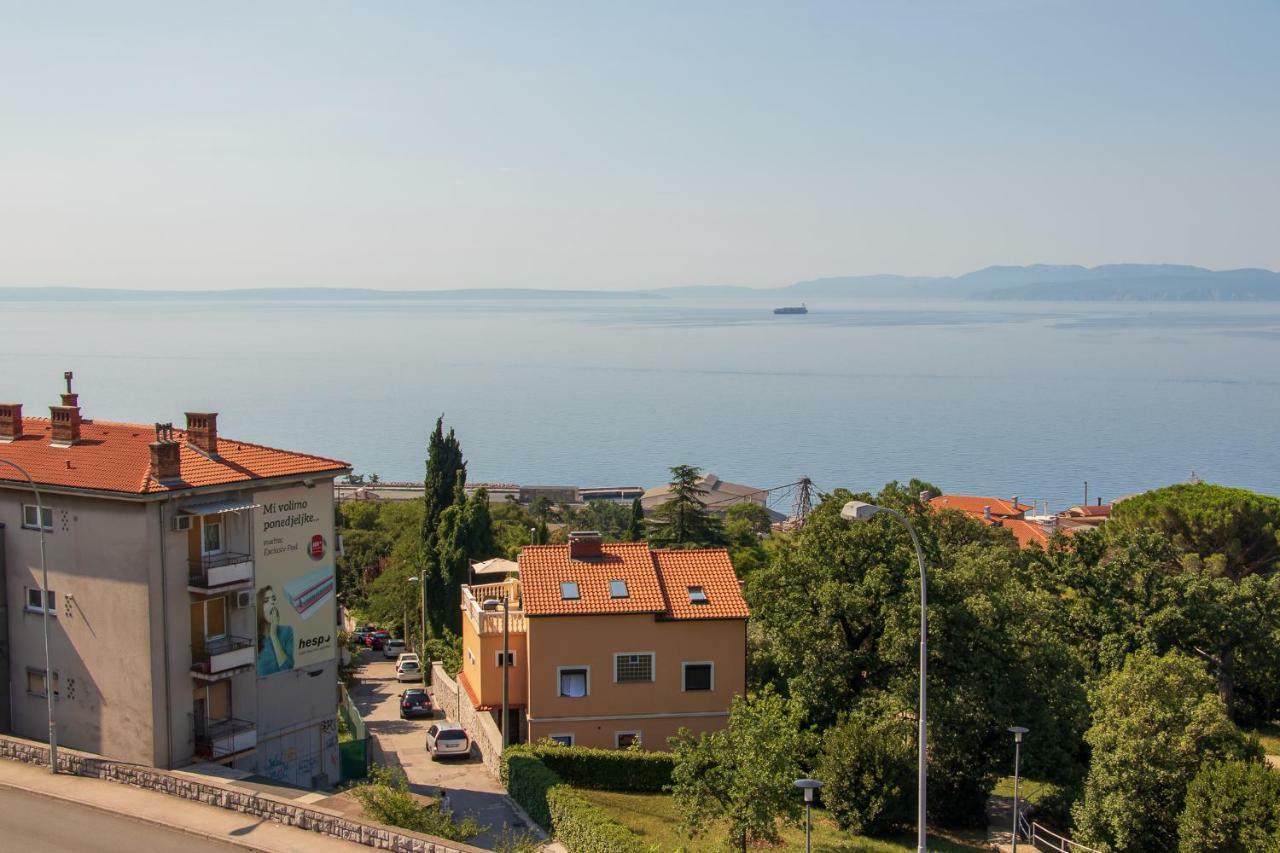 Apartment Anai Rijeka Exterior photo
